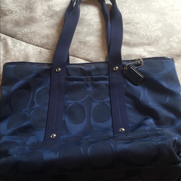 Blue coach handbag and wallet - Picture 2 of 13